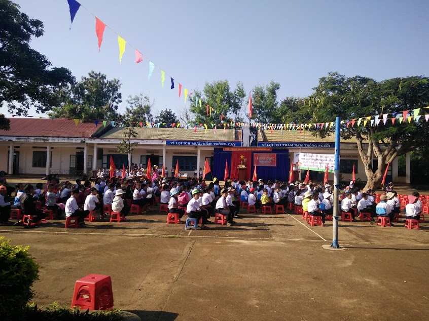 Chào mừng lễ khai giảng năm học mới 2017-2018 Chào mừng lễ khai giảng năm học mới 2017-2018