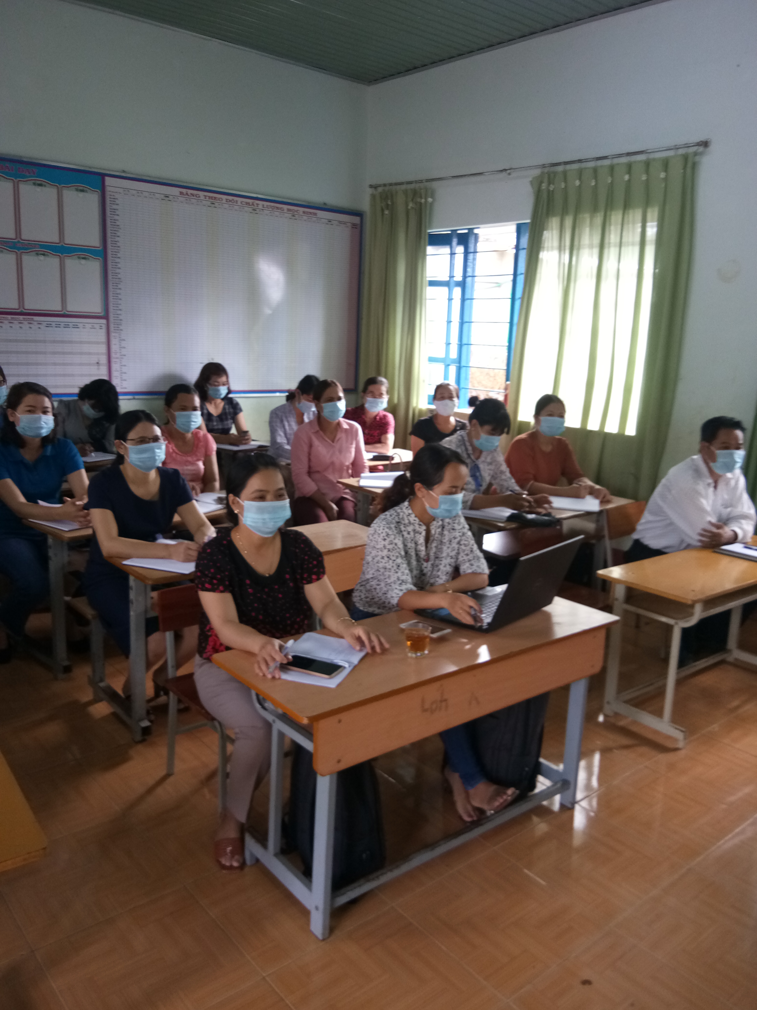 Lớp chính trị hè 2020 Lớp chính trị hè 2020