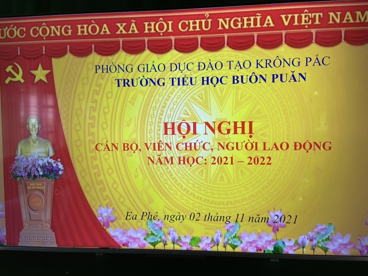 HỘI NGHỊ CÁN BỘ VIÊN CHỨC- NGƯỜI LAO ĐỘNG NĂM HỌC 2021-2022 HỘI NGHỊ CÁN BỘ VIÊN CHỨC- NGƯỜI LAO ĐỘNG NĂM HỌC 2021-2022