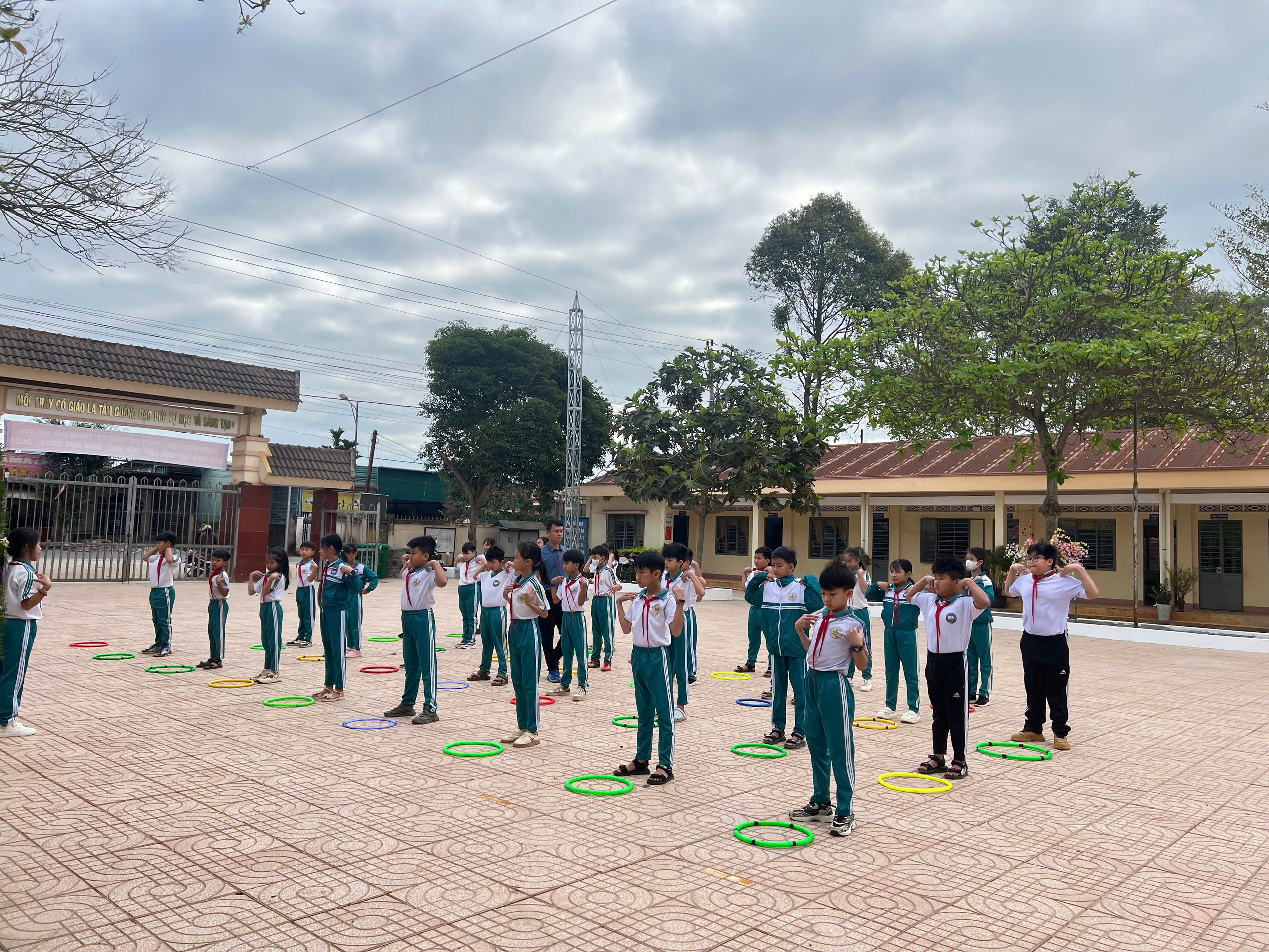 kết quả thi giáo viên dạy giỏi cấp Huyện. kết quả thi giáo viên dạy giỏi cấp Huyện.